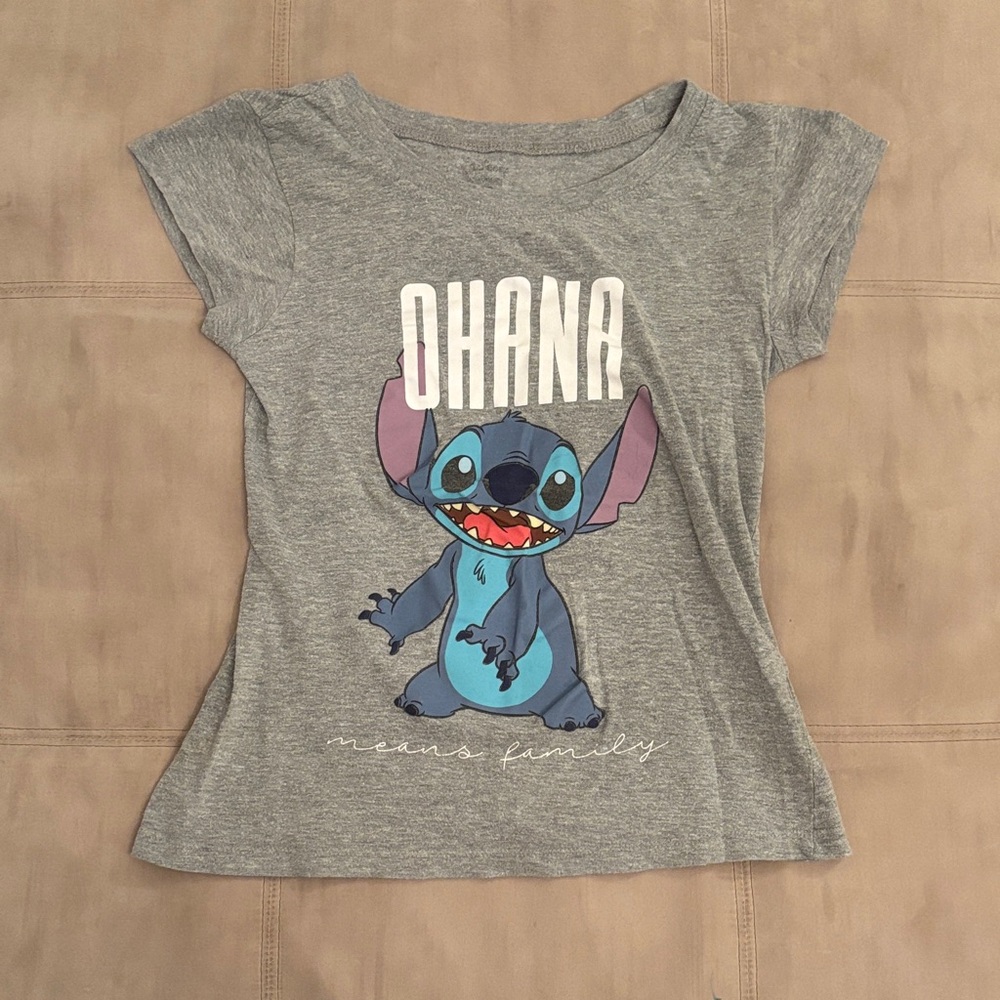 Disney Lilo and Stitch Ohana Short Sleeve Tee Size Small